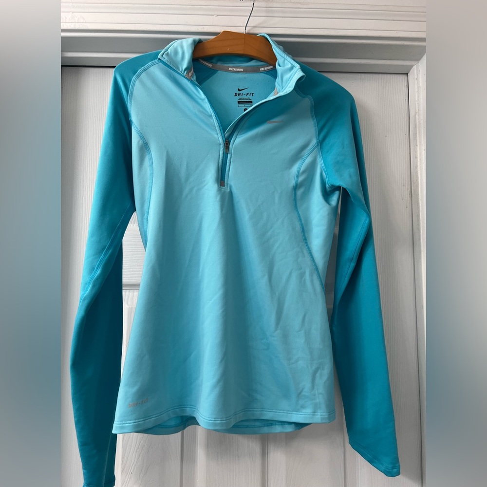 Nike Women's Aqua Long Sleeve Performance Top